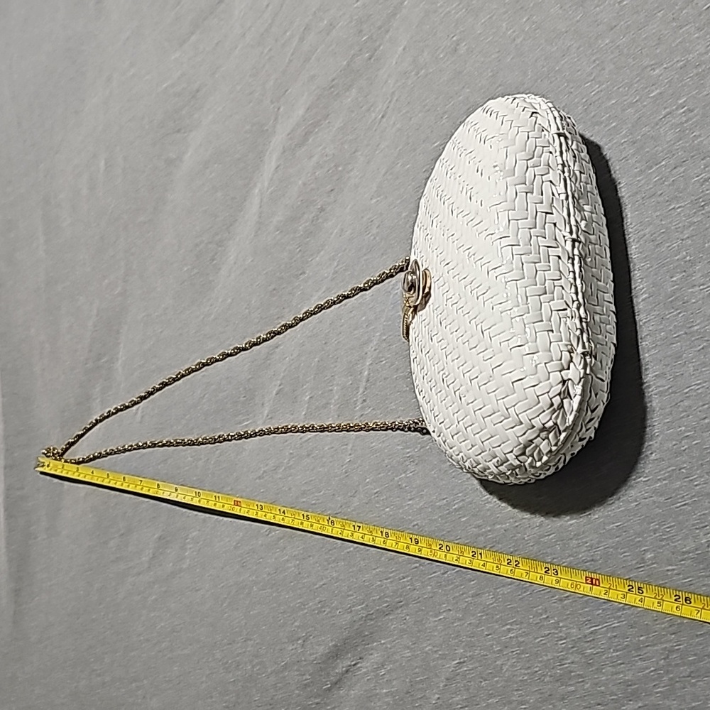 Vintage Willow White hard shell wicker purse clutch  Made in Hong Kong - Picture 5 of 16